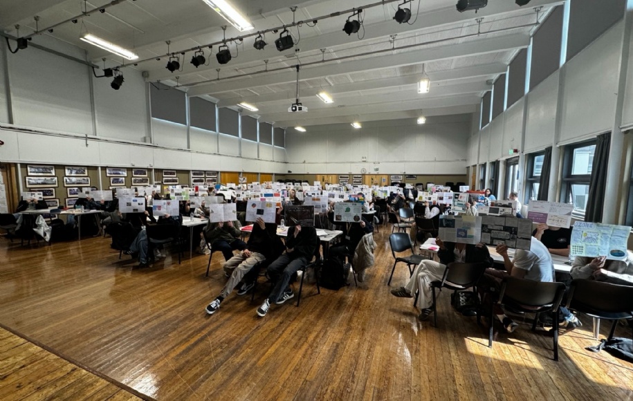 He Projects Churchill Academy & Sixth Form - Exploring New Horizons: Year 12s Dive ...